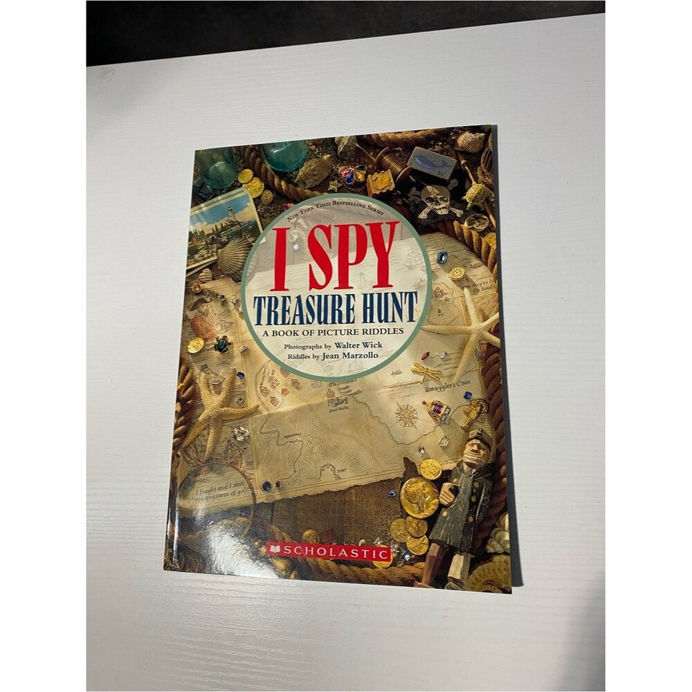 I Spy Treasure Hunt Paperback Book Picture Riddles Jean Marzollo Walter Wick